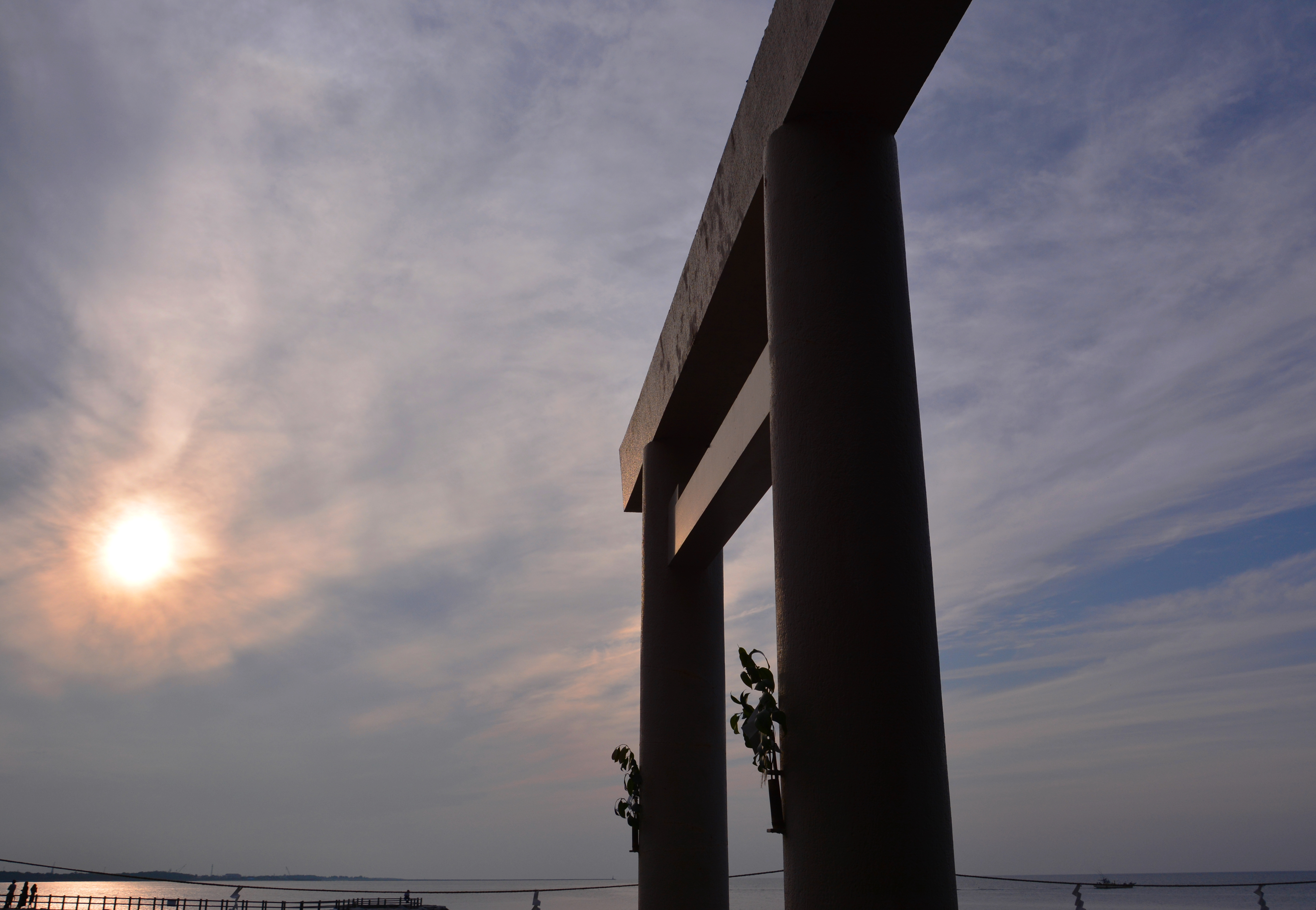 日沈む時。二見にて。