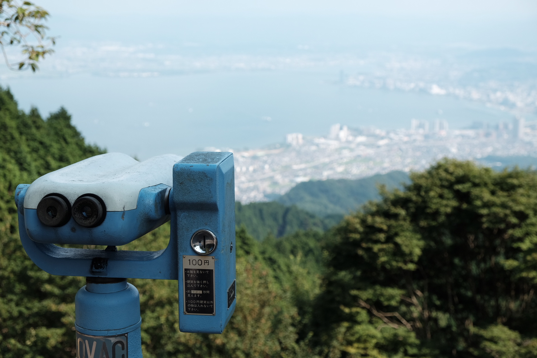 比叡山から見下ろす湖