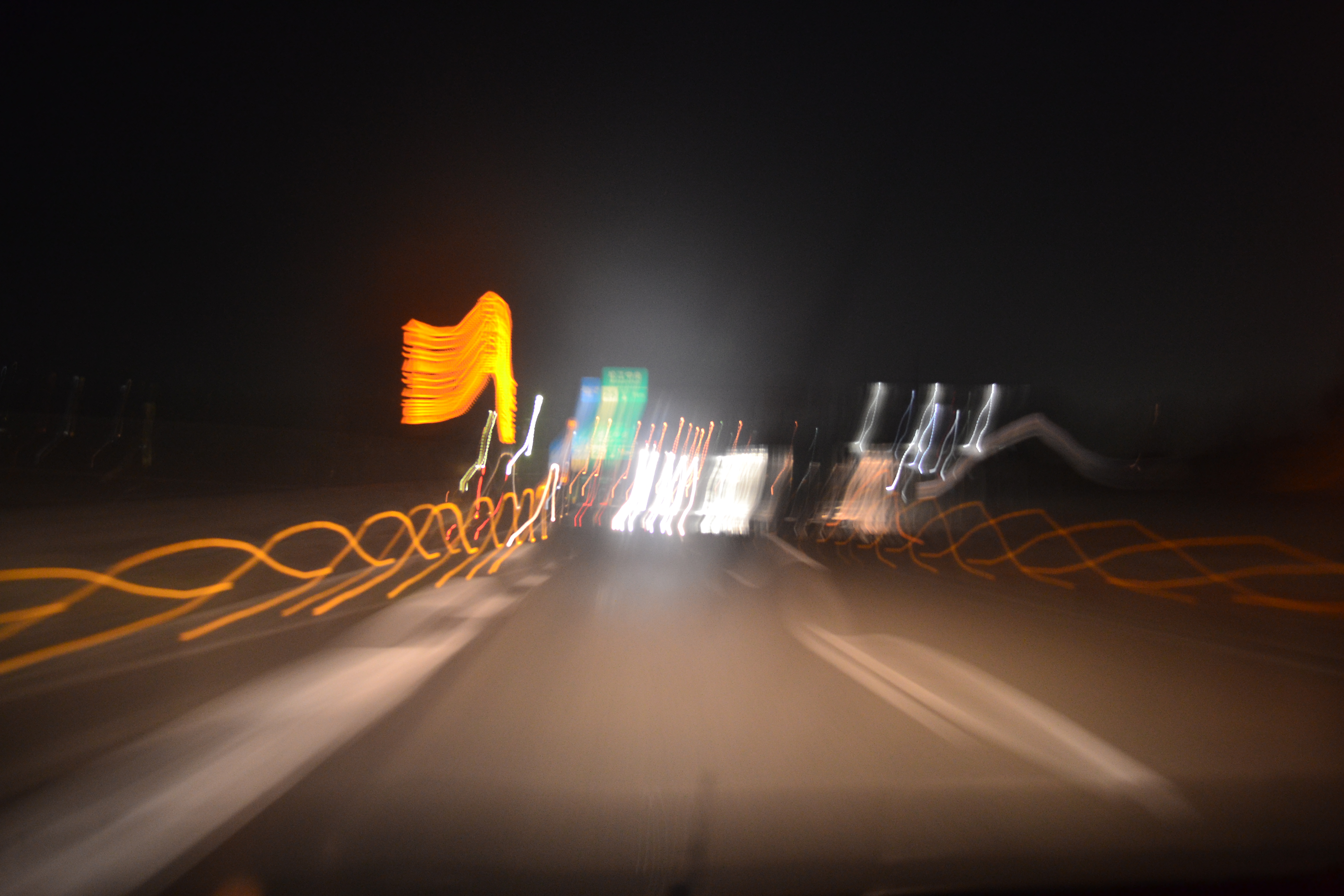 夜のドライブ
