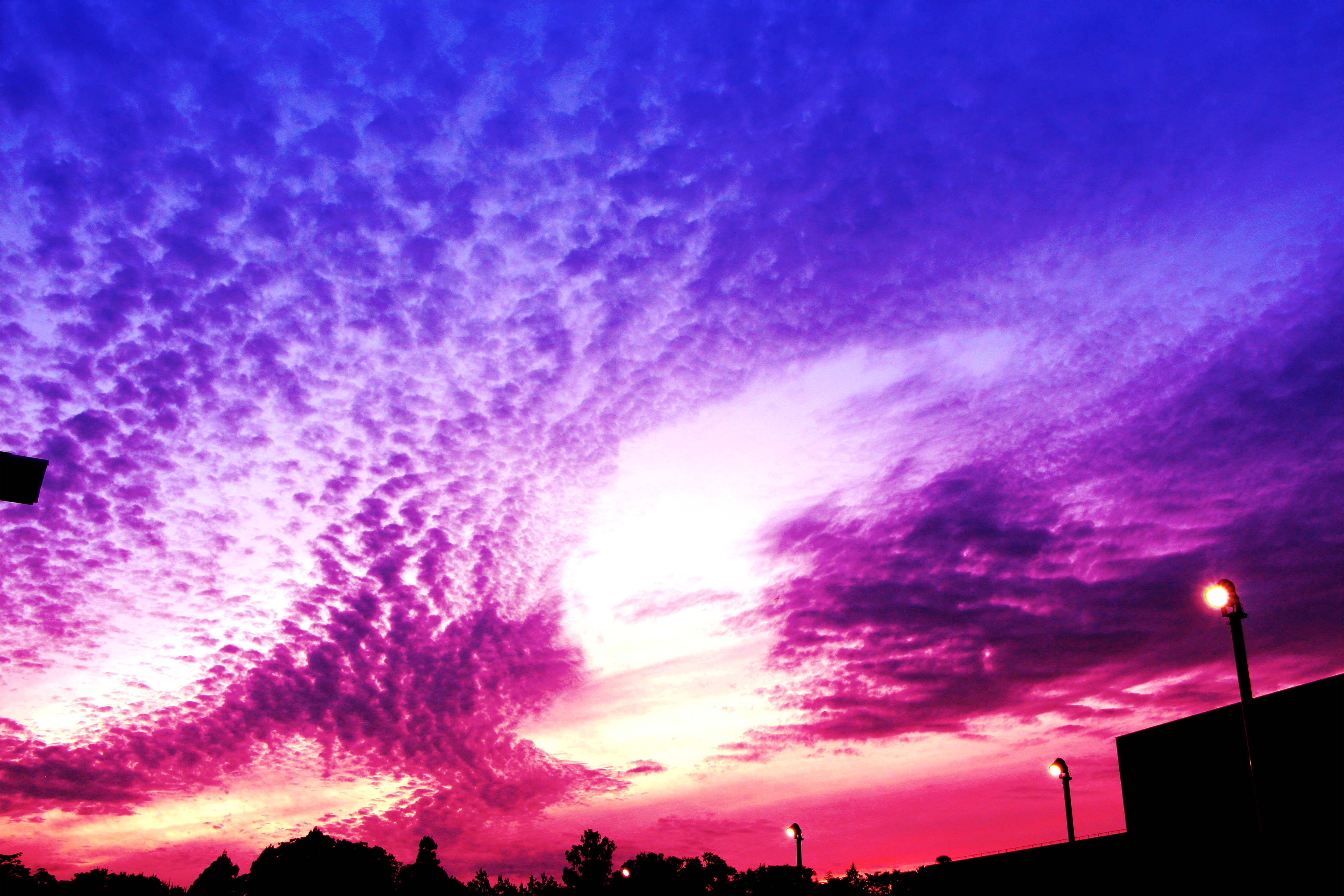 流れ行く秋の空・・・