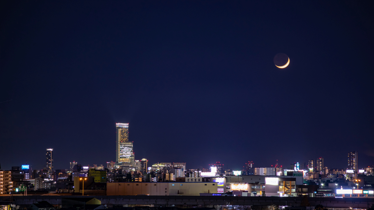 澄みわたる夜空