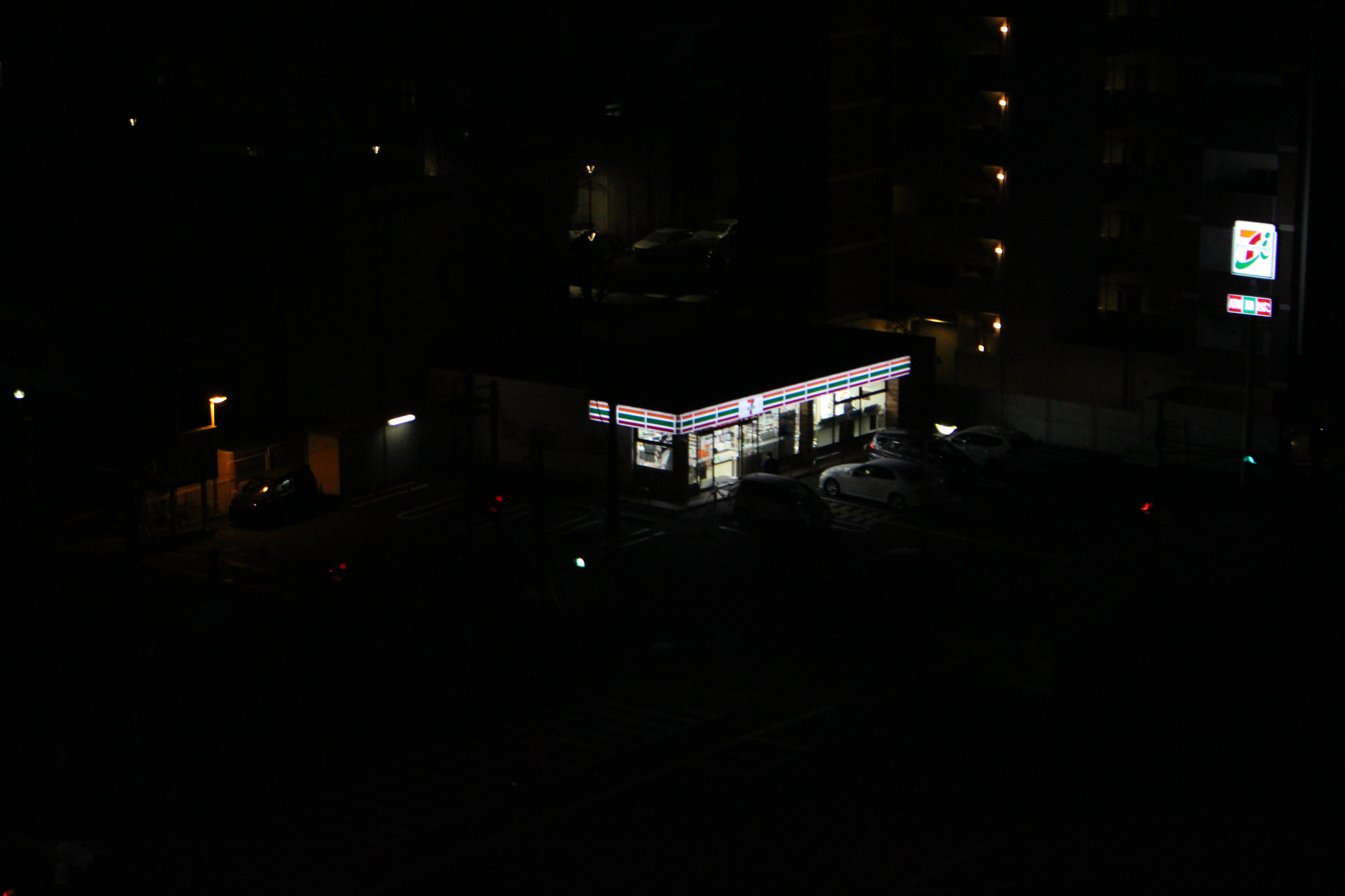 街は、今、眠りの中 あの鐘を鳴らすのはあなた