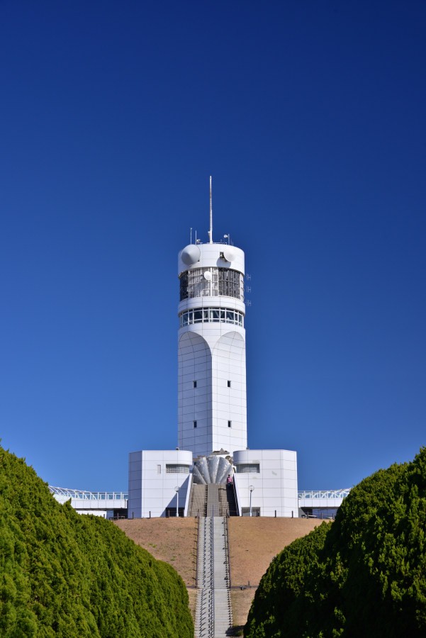 横浜シンボルタワー